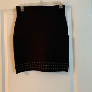 BCBG Flattering skirt